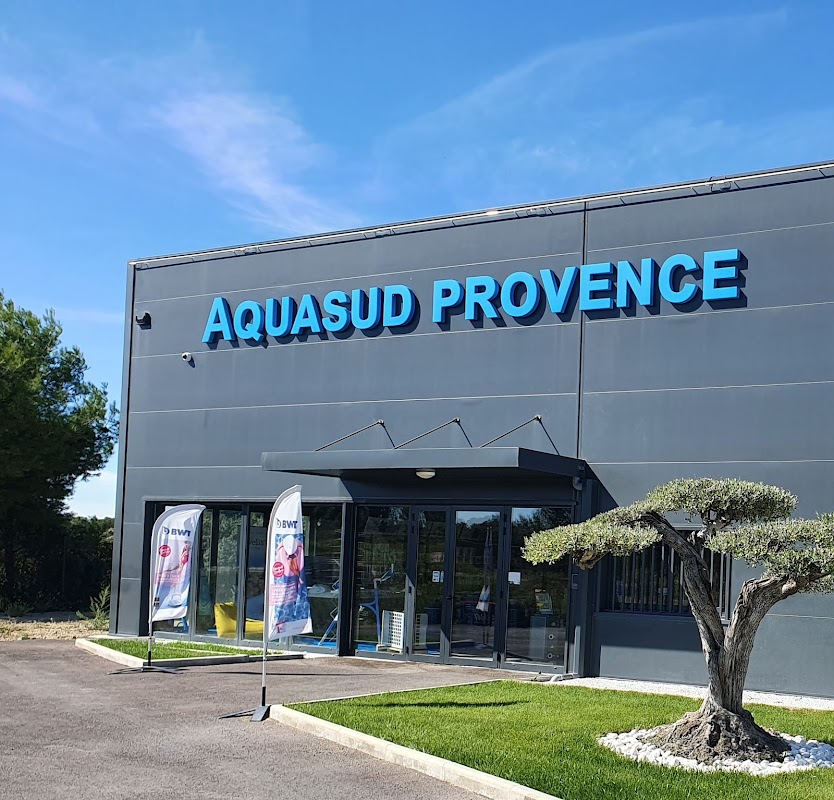 Construction de piscine par Aquasud Provence